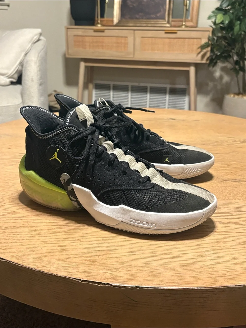 Jordan React Elevation “Black and Volt”